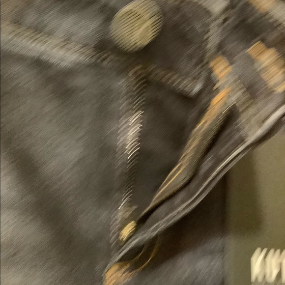 Jeans - Picture 3 of 4